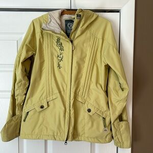 Women’s ski/snowboard jacket